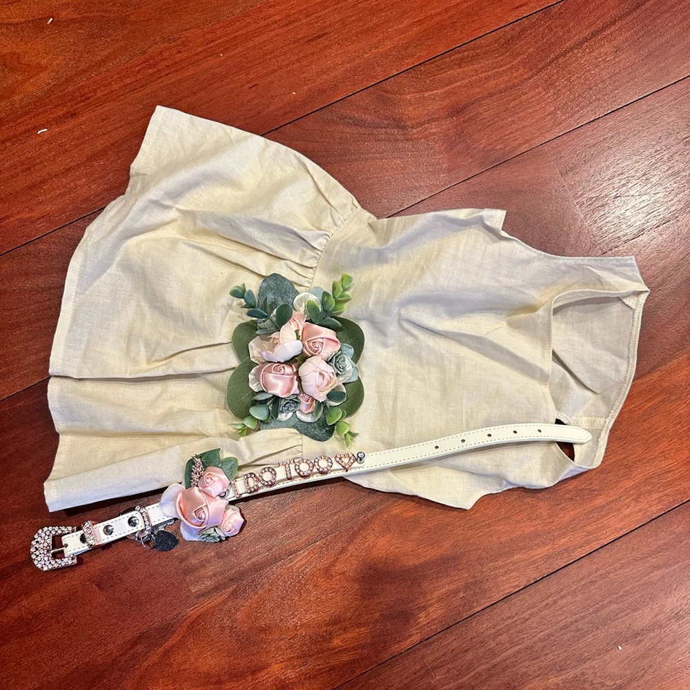 Dog “Bridesmaid”/“flower girl” Wedding attire w/ matching collar